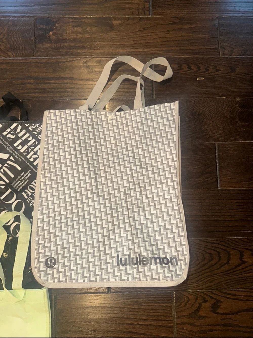 lululemon athletica set three